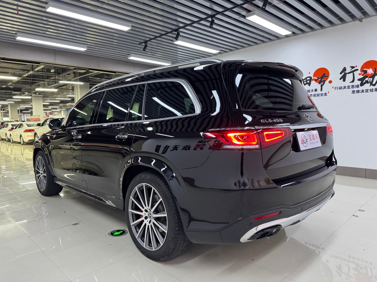 奔馳 奔馳GLS  2022款 改款二 GLS 450 4MATIC 時(shí)尚型圖片