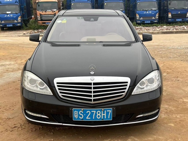 奔驰 奔驰S级  2012款 S 300 L 商务型 Grand Edition