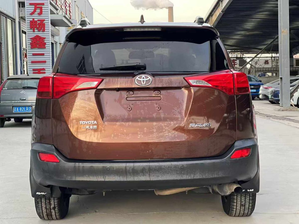 豐田 RAV4 圖片