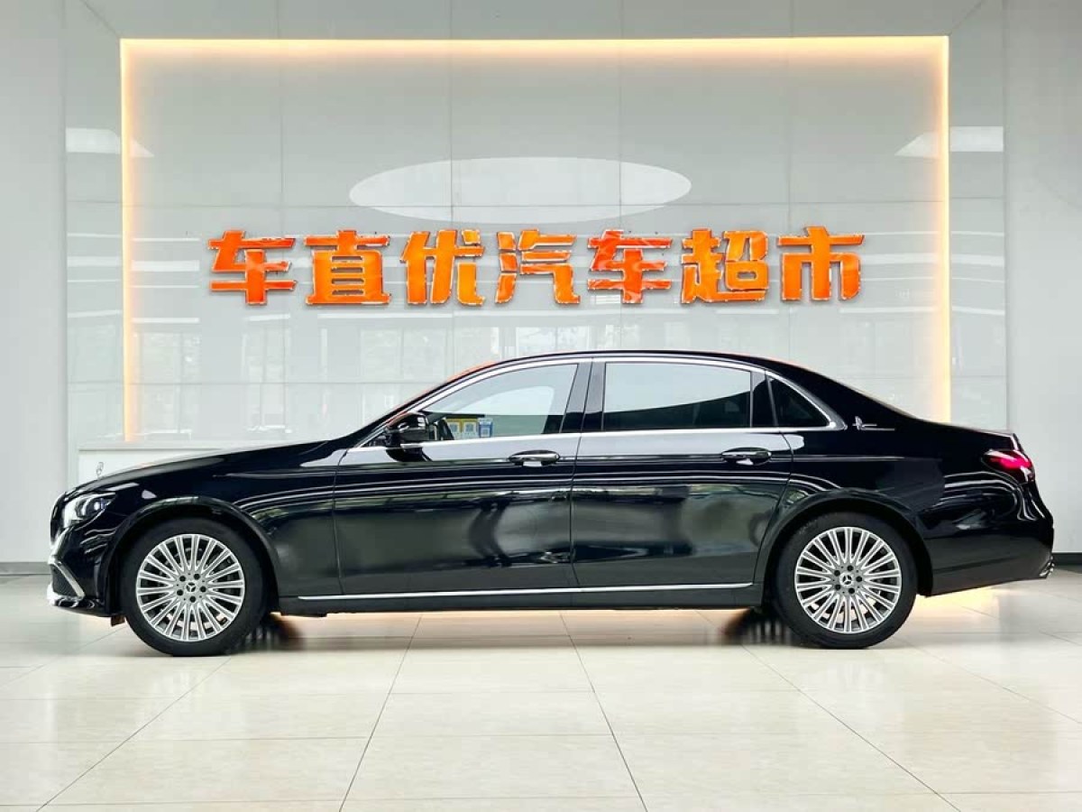 奔馳 奔馳E級(jí)  2021款 改款 E 300 L 尊貴型圖片