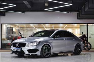 奔馳CLA級(jí) 奔馳 CLA 220 4MATIC