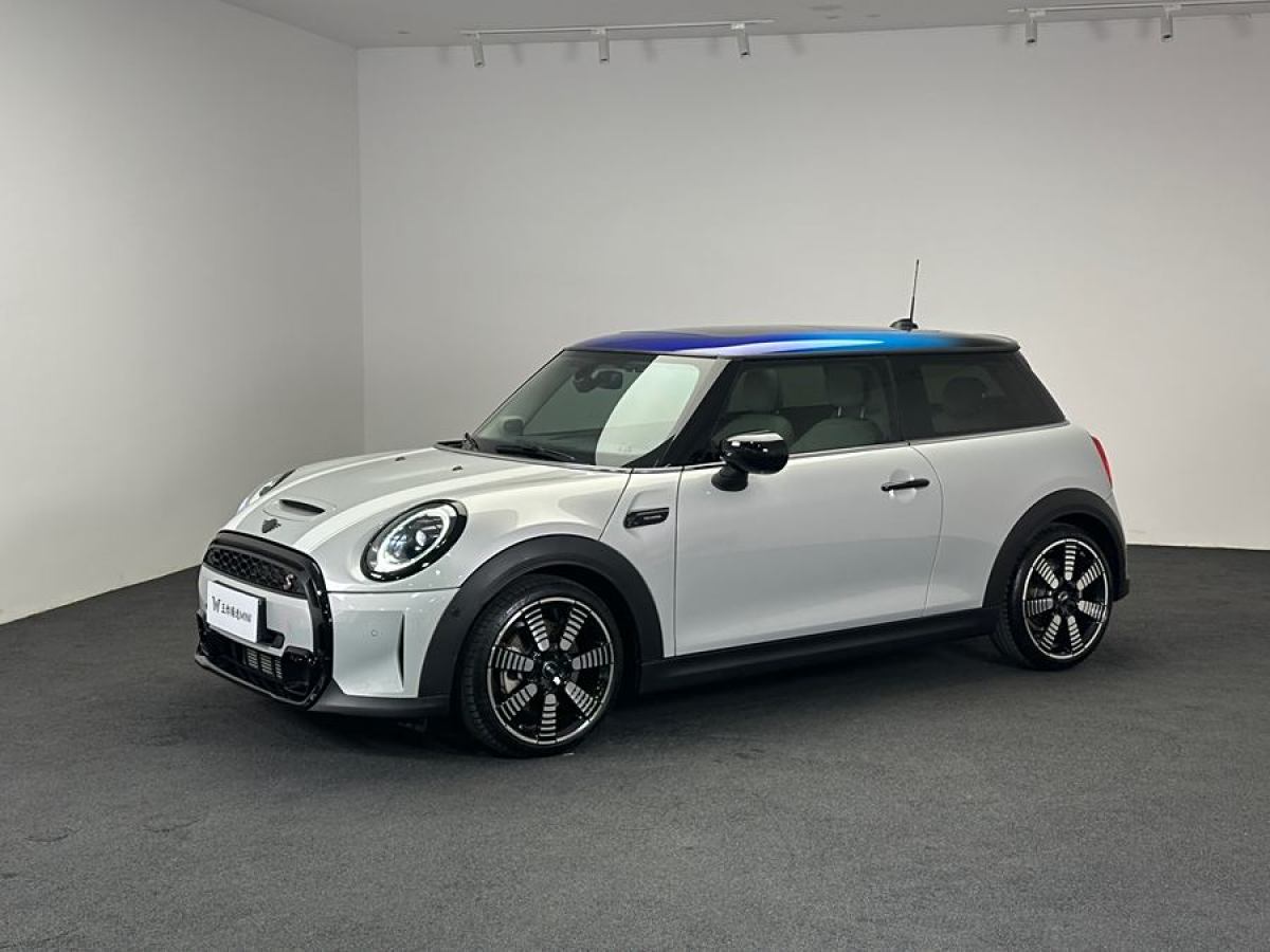 MINI MINI  2022款 2.0T COOPER S The Coopers 紀(jì)念版圖片