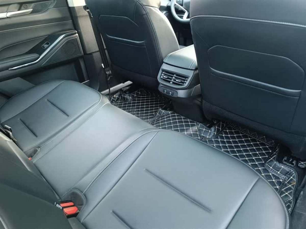哈弗 H6  2021款 第三代 2.0T 自動四驅(qū)Supreme+圖片