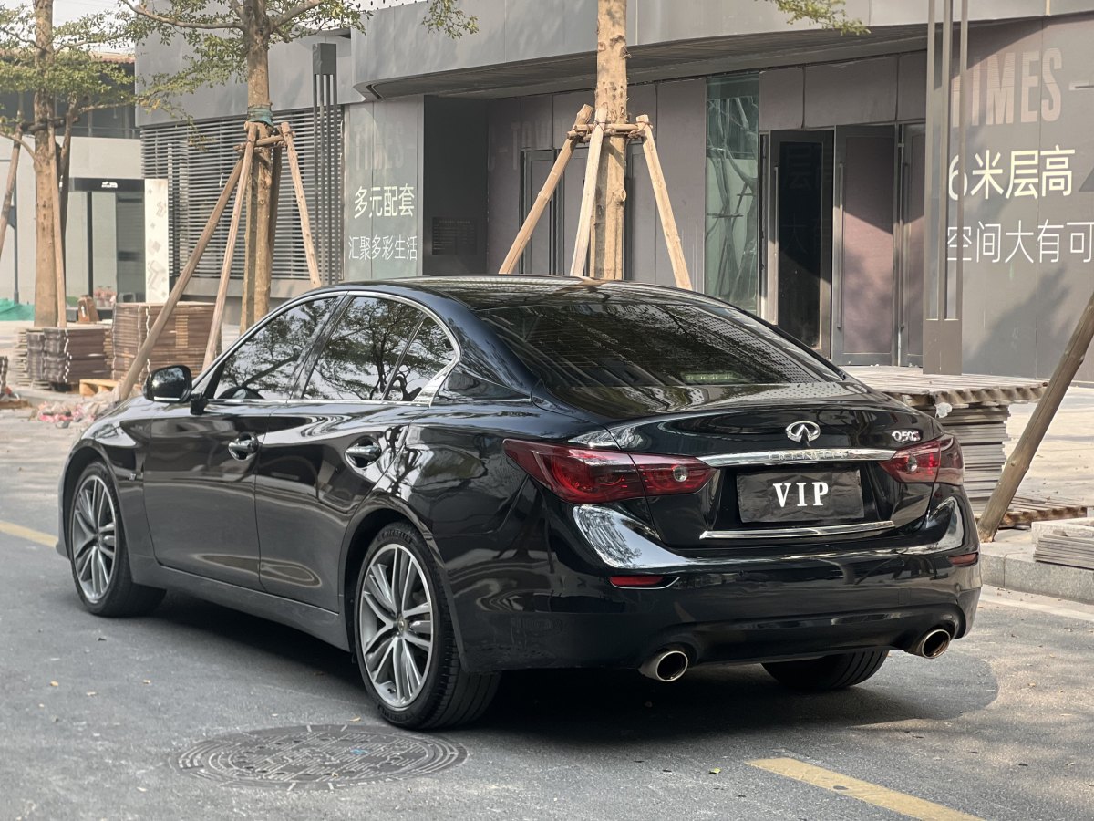 英菲尼迪 Q50  2014款 3.7L 豪華運(yùn)動版圖片