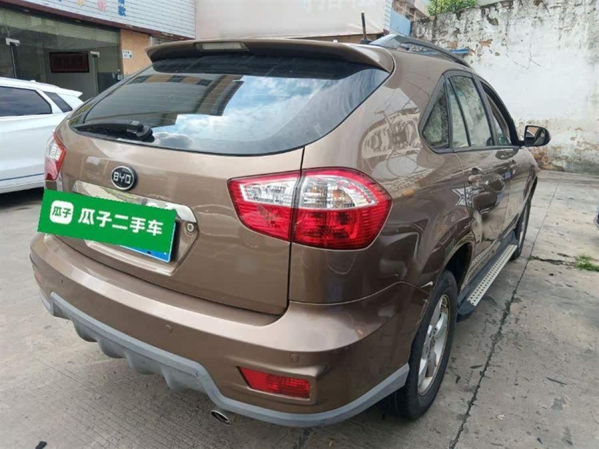 比亞迪 S6  2013款 勁悅版 2.4L 自動精英型 5座圖片