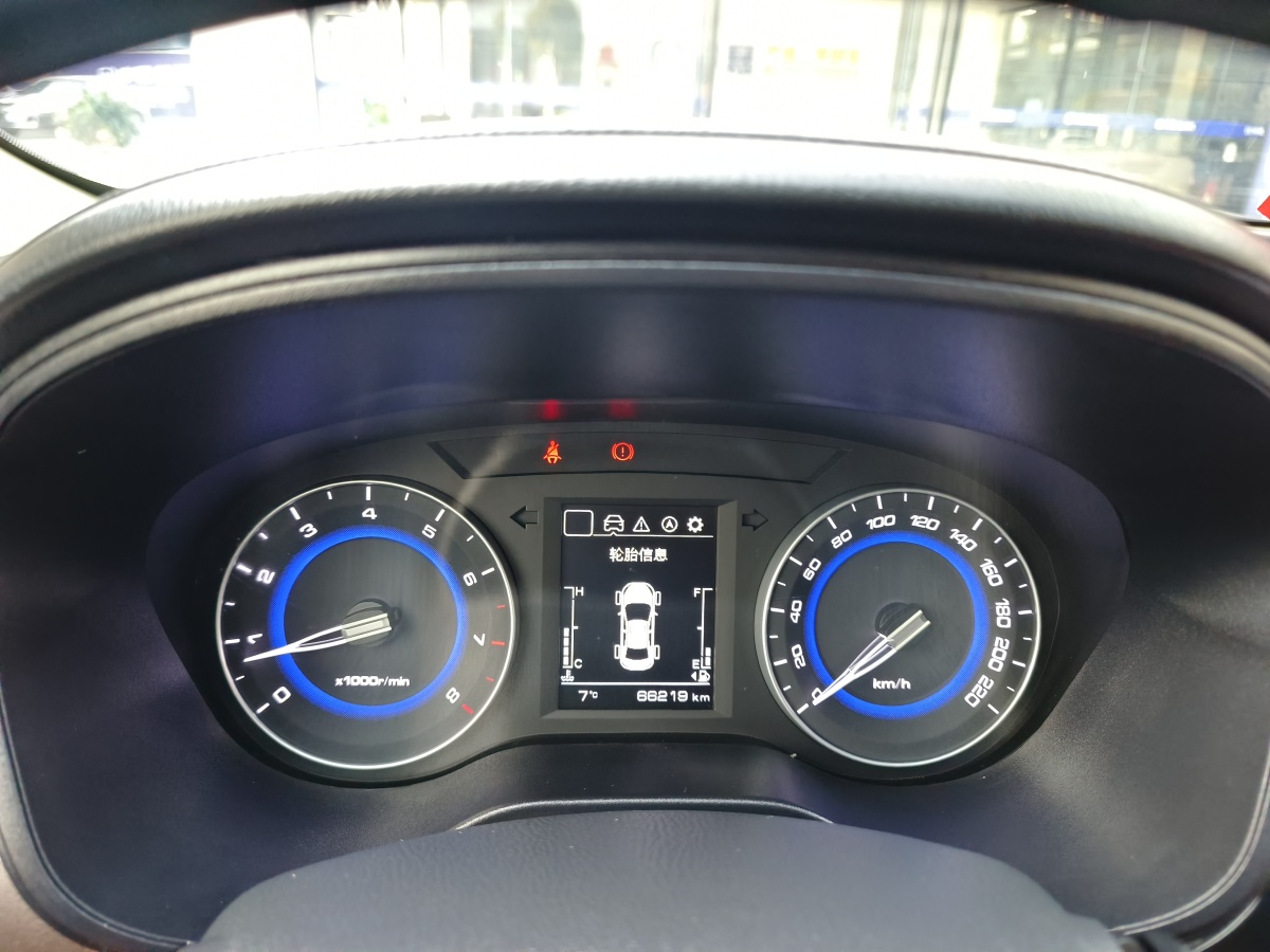 長安 逸動DT  2019款 1.6L 手動舒享型 國VI圖片