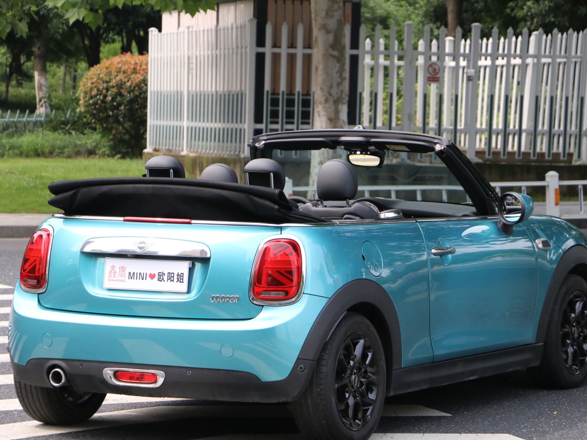 MINI MINI  2019款 1.5T COOPER CABRIO 經(jīng)典派圖片
