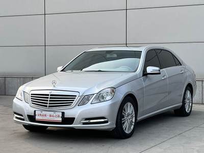 2013年3月 奔馳 奔馳E級 E 260 L CGI優(yōu)雅型圖片