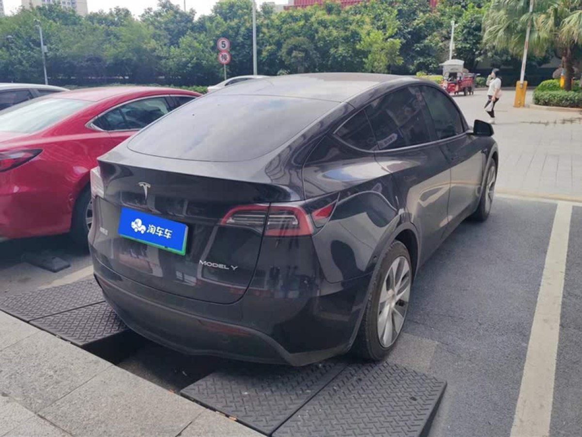 特斯拉 Model Y  2022款 改款 后輪驅(qū)動(dòng)版圖片