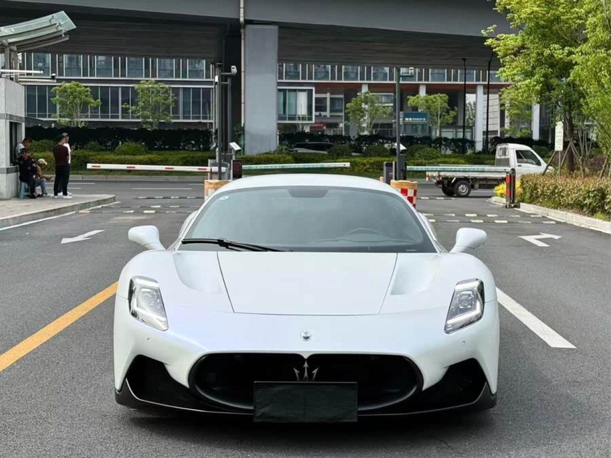 瑪莎拉蒂 瑪莎拉蒂M(fèi)C20  2020款 3.0T 標(biāo)準(zhǔn)版圖片