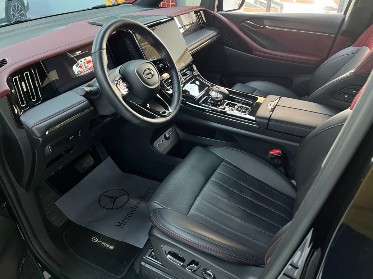 廣汽傳祺 M8  2018款 320T 尊享版圖片