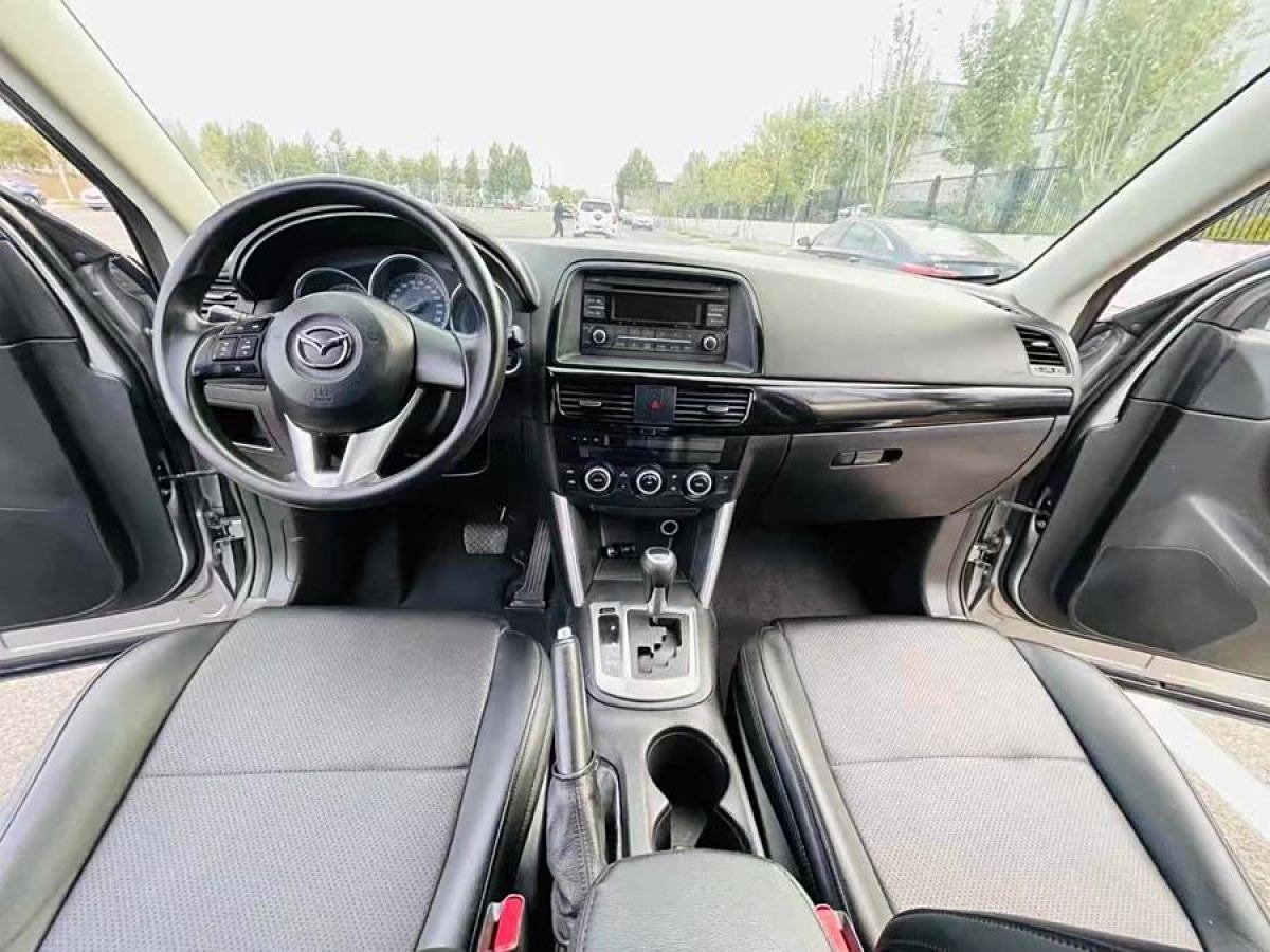 2015年10月馬自達(dá) CX-5  2013款 2.0L 自動(dòng)兩驅(qū)舒適型