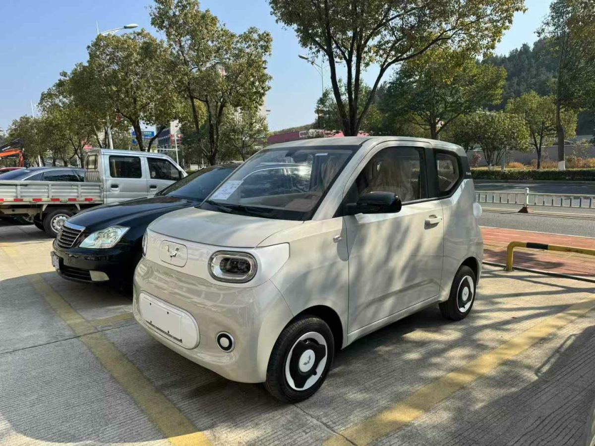 MINI MINI  2025款 1.5T COOPER 經(jīng)典派 五門版圖片