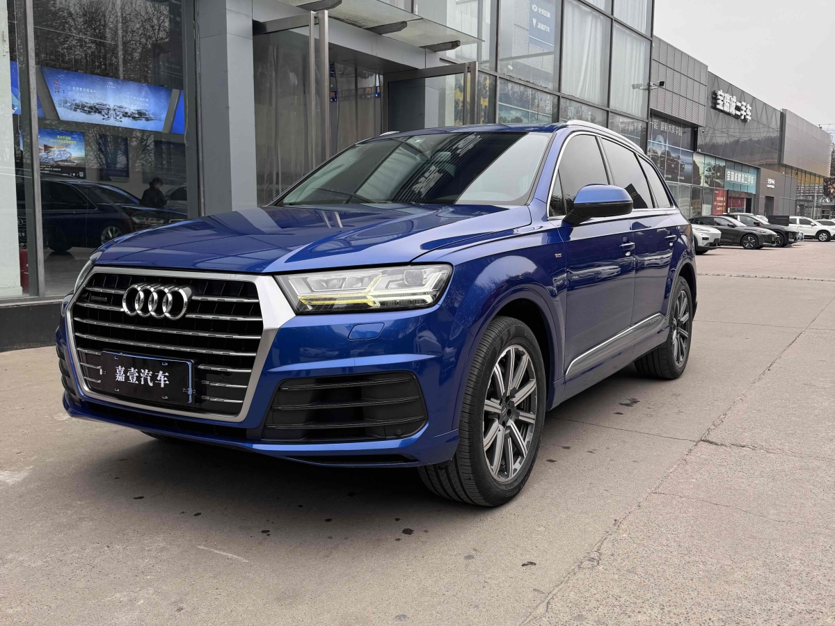 奧迪 奧迪Q7  2016款 45 TFSI S line運(yùn)動(dòng)型圖片