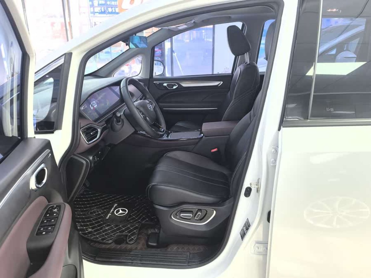 廣汽傳祺 M6  2023款 PRO 270T DCT豪華版圖片