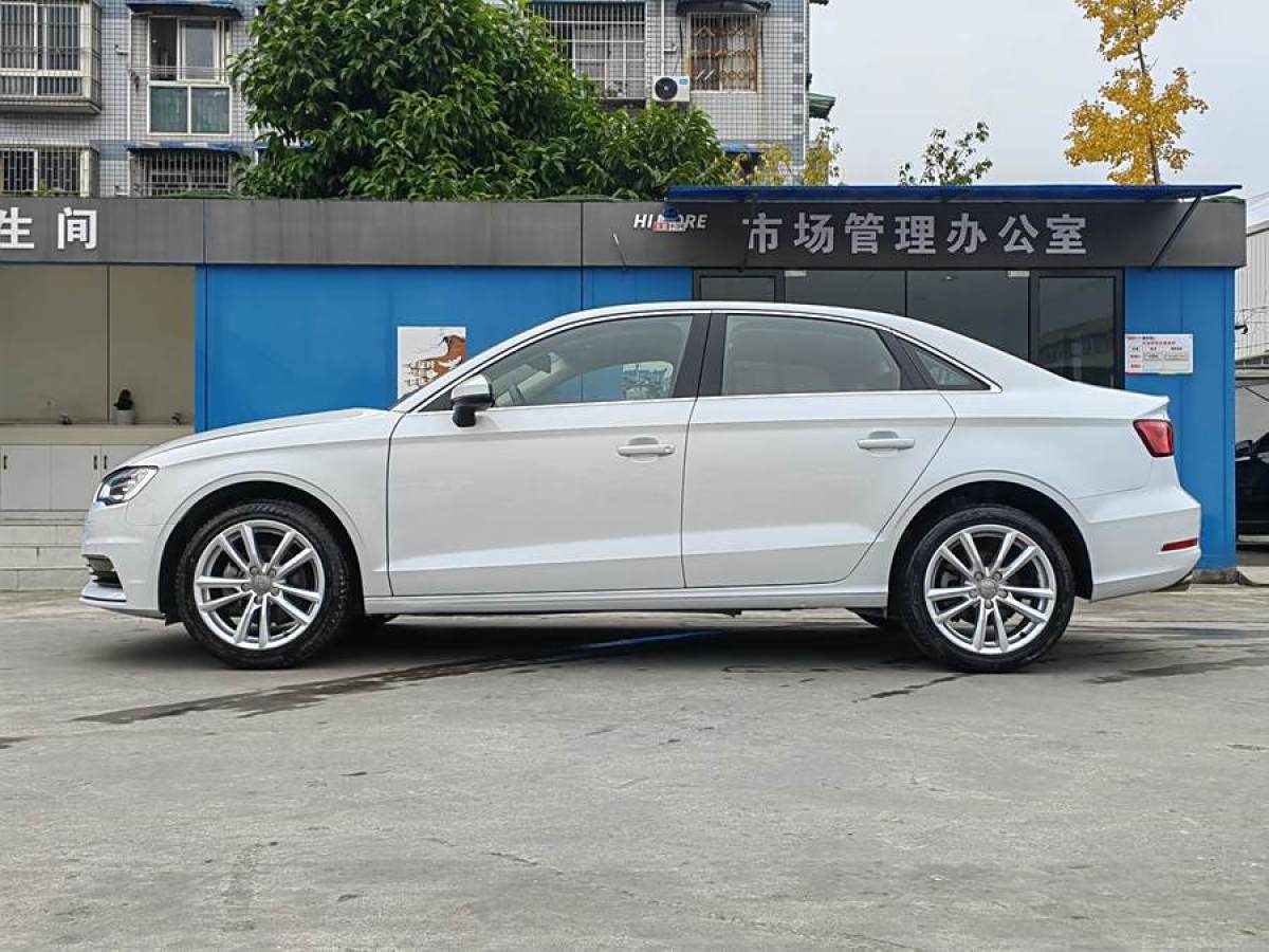 奧迪 奧迪A3  2016款 Limousine 35 TFSI 風(fēng)尚型圖片