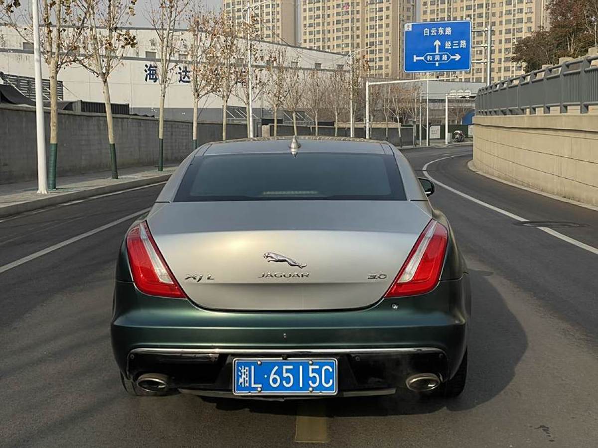 2016年7月捷豹 XJ  2016款 XJL 3.0 SC 兩驅(qū)典雅商務(wù)版