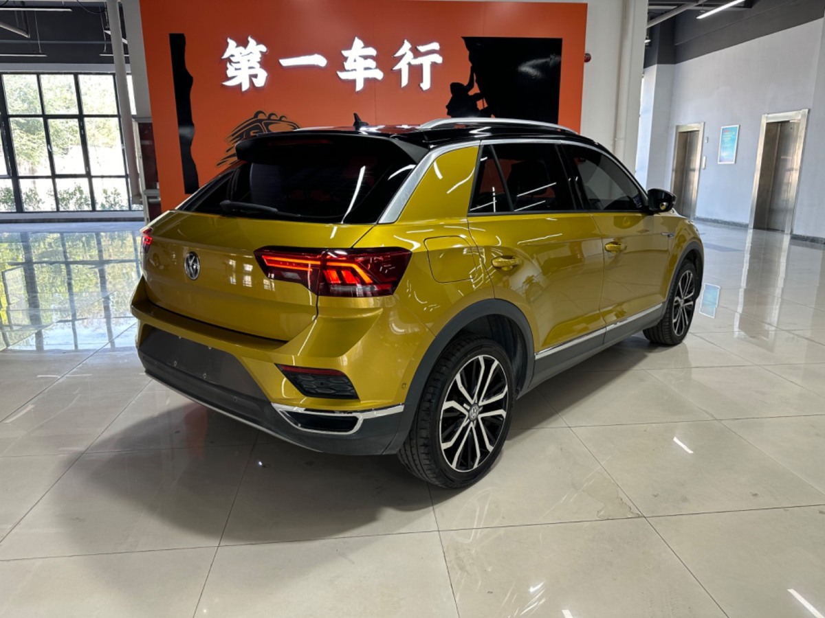 大众 T-ROC探歌  2018款 280TSI DSG四驱豪华型图片