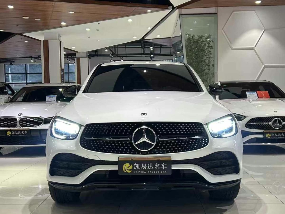 奔馳 奔馳GLC  2021款 GLC 300 4MATIC 轎跑SUV圖片