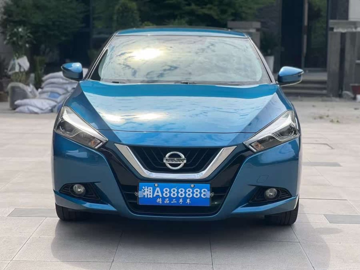 日產(chǎn) LANNIA 藍(lán)鳥  2019款 1.6L CVT智聯(lián)智酷版 國VI圖片