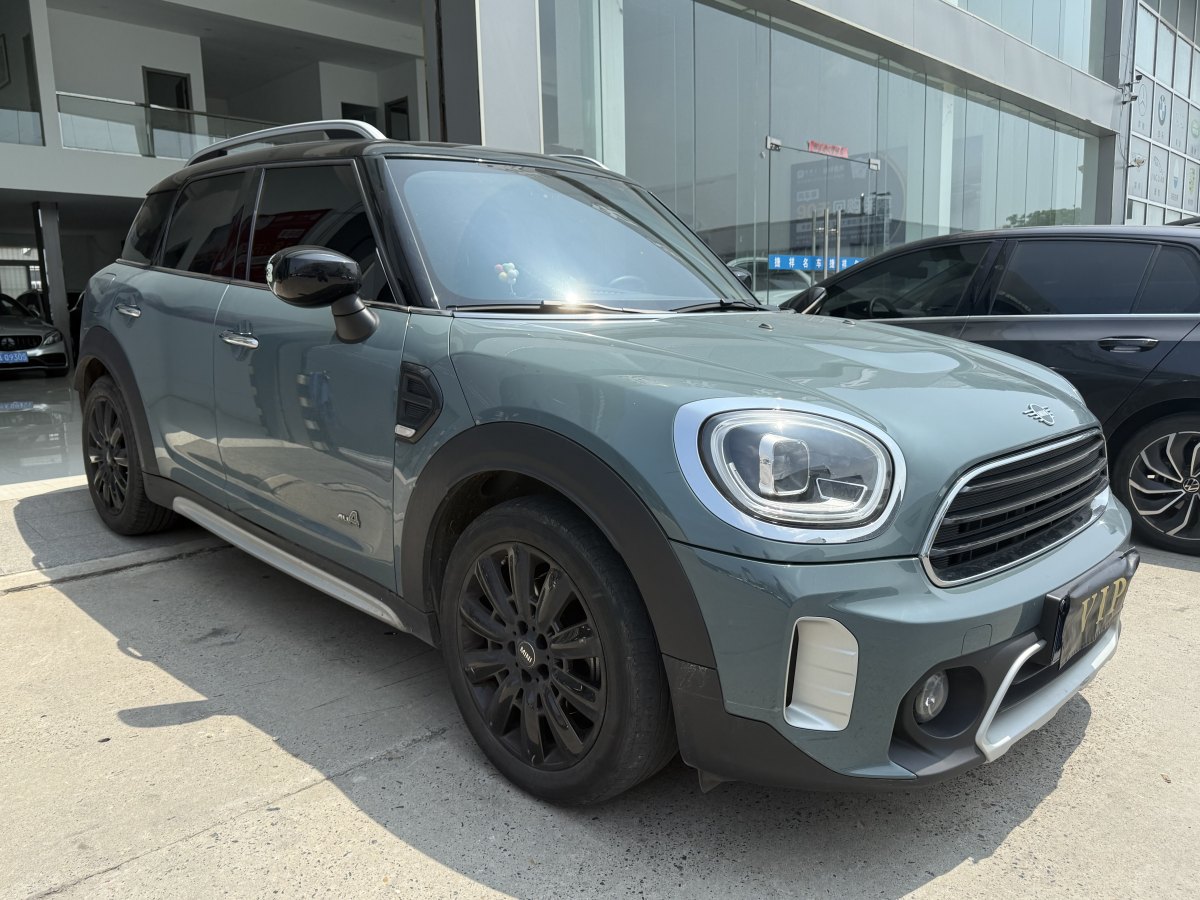 MINI COUNTRYMAN  2021款 1.5T COOPER ALL4 鑒賞家圖片