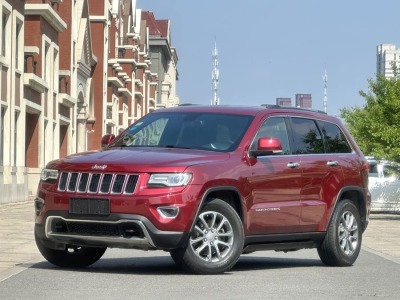2014年6月 Jeep 大切諾基(進(jìn)口) 3.0L 舒享導(dǎo)航版圖片