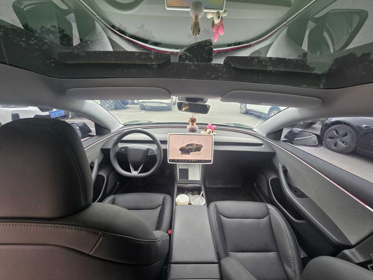 特斯拉 Model 3  2023款 煥新版 后輪驅(qū)動圖片