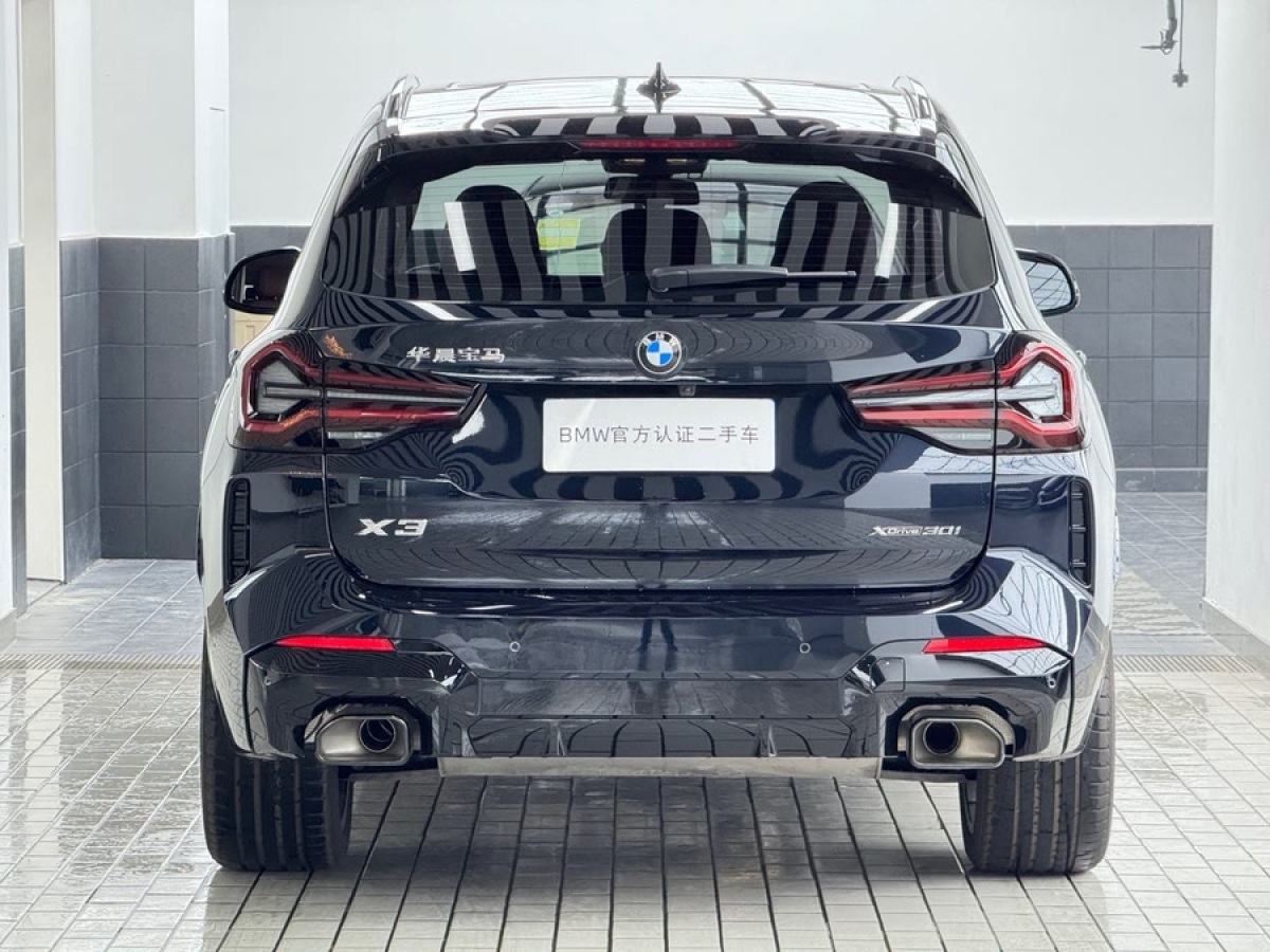 寶馬 寶馬X3  2023款 xDrive30i 領(lǐng)先型 M曜夜套裝圖片
