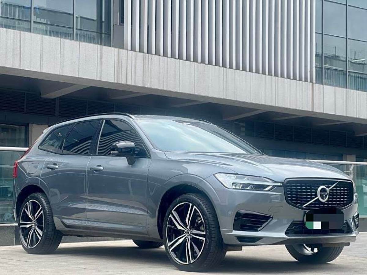 沃爾沃 XC60新能源  2024款 T8 插電混動 長續(xù)航四驅(qū)智遠(yuǎn)運動版圖片