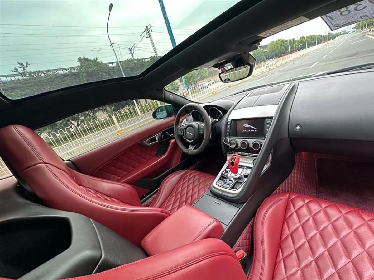 捷豹 F-TYPE  2016款 3.0T 硬頂版圖片