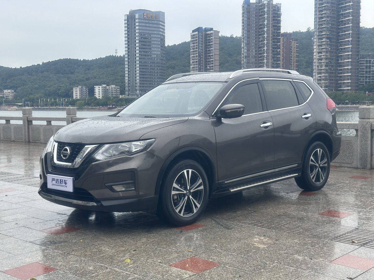 2020年7月日產(chǎn) 奇駿  2021款 2.5L XL  CVT 4WD智聯(lián)領(lǐng)先版