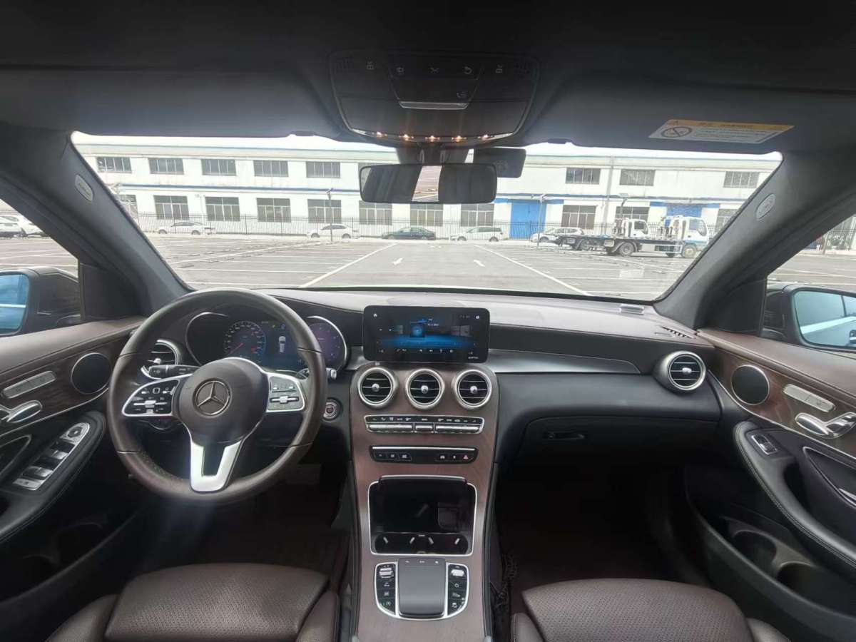 奔馳 奔馳GLC  2020款 改款 GLC 260 L 4MATIC 豪華型圖片