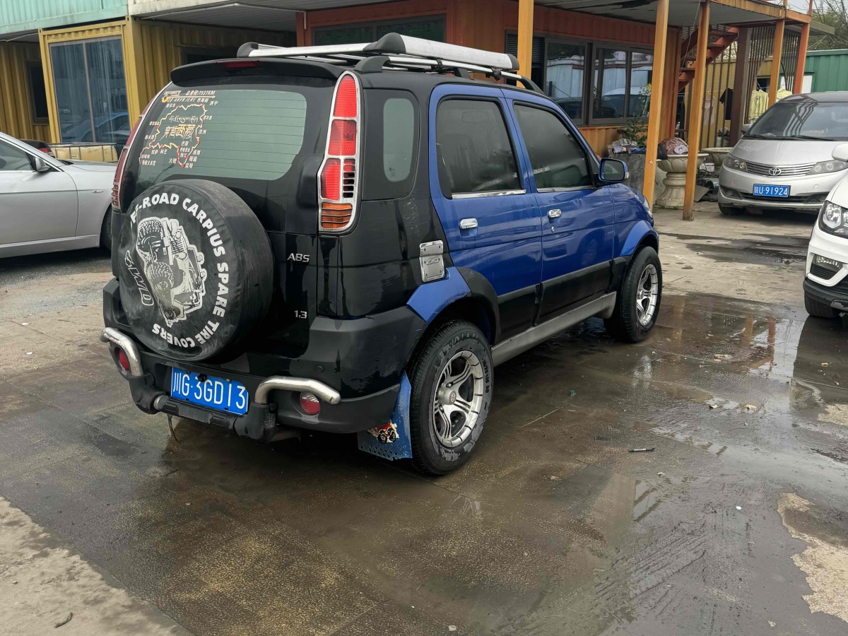 眾泰 5008  2010款 1.3L CVT舒適型圖片