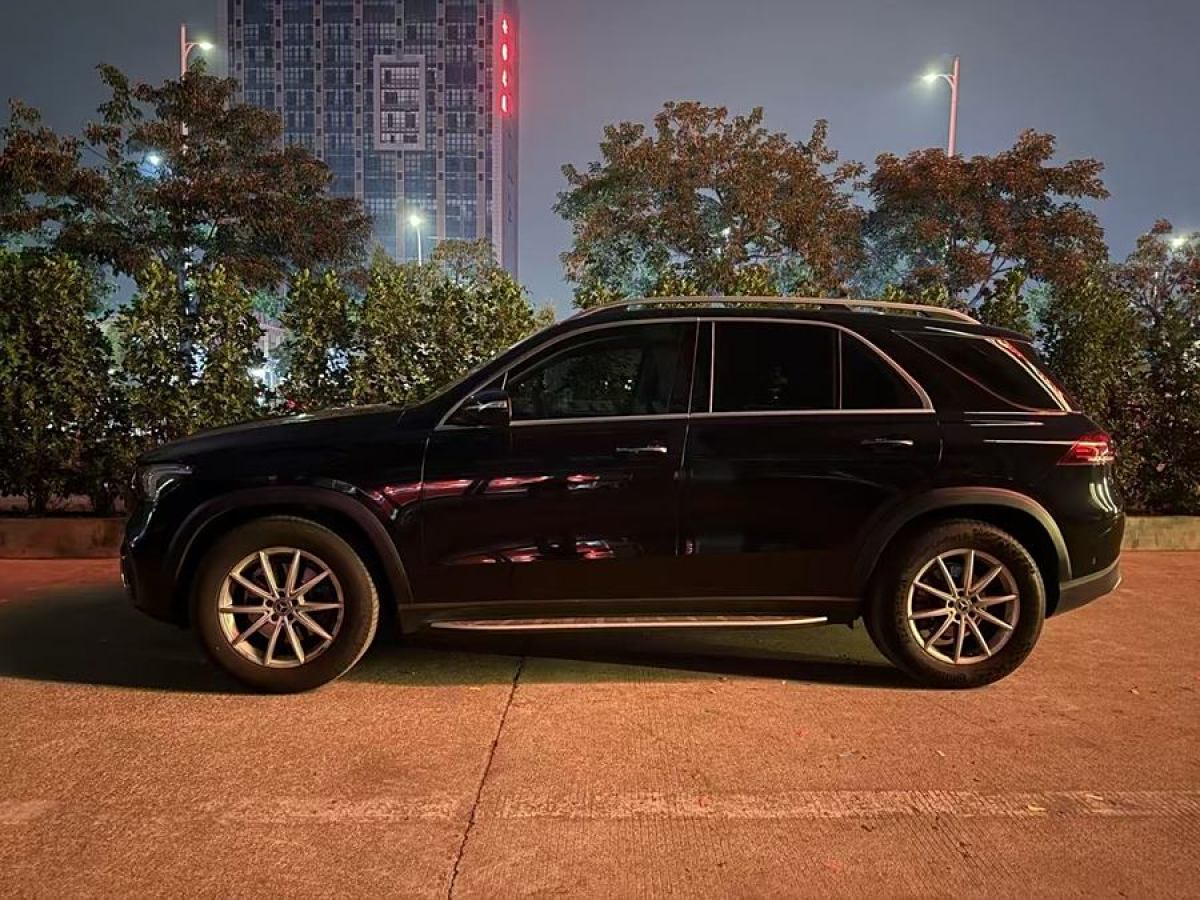 奔馳 奔馳GLE  2021款 GLE 350 4MATIC 動(dòng)感型圖片