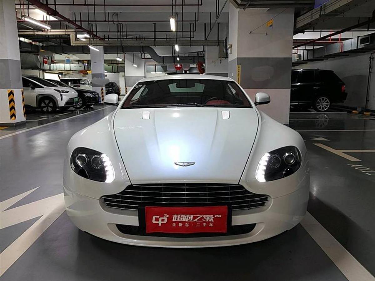 阿斯頓·馬丁 V8 Vantage  2011款 4.7L Sportshift Coupe圖片