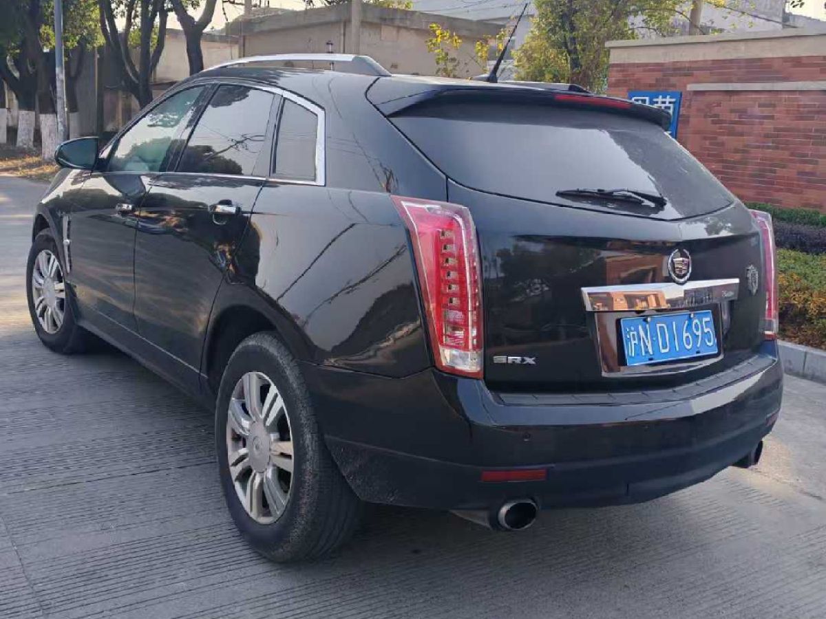 凱迪拉克 SRX  2013款 3.0L 精英型圖片