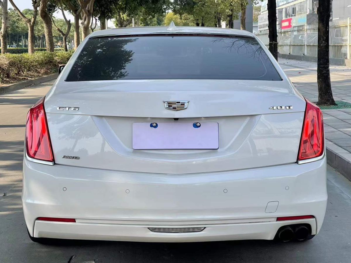 凱迪拉克 CT6  2016款 28T 領(lǐng)先型圖片