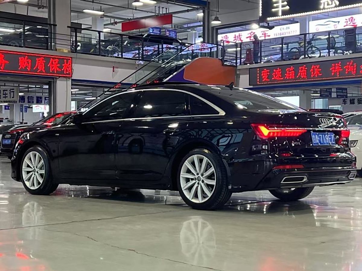 奧迪 奧迪A6L  2021款 45 TFSI 臻選動(dòng)感型圖片