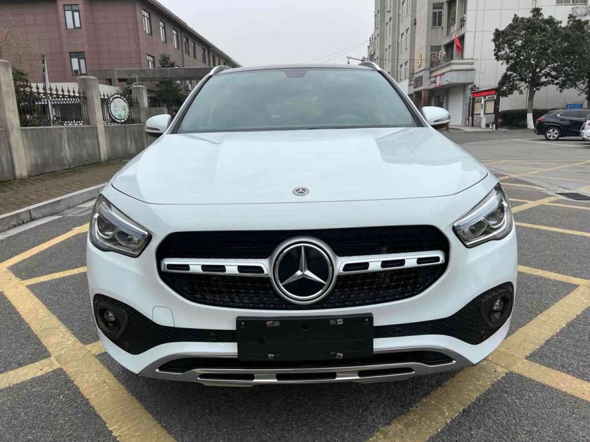 奔馳 奔馳GLA  2020款 GLA 200圖片
