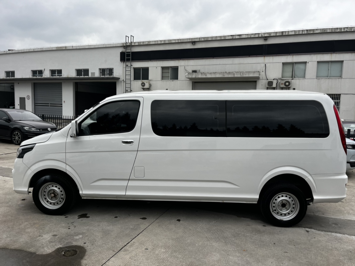 福田乘用車 風(fēng)景G5  2021款 2.4L汽油商運版6座多用途乘用車4K22D4M圖片