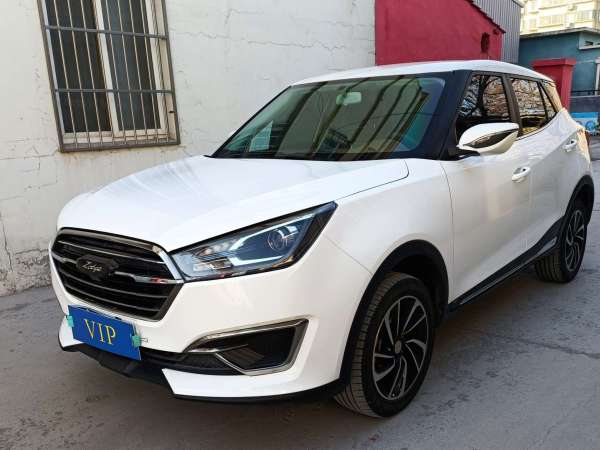 众泰 T300  2018款 1.5L CVT精英型