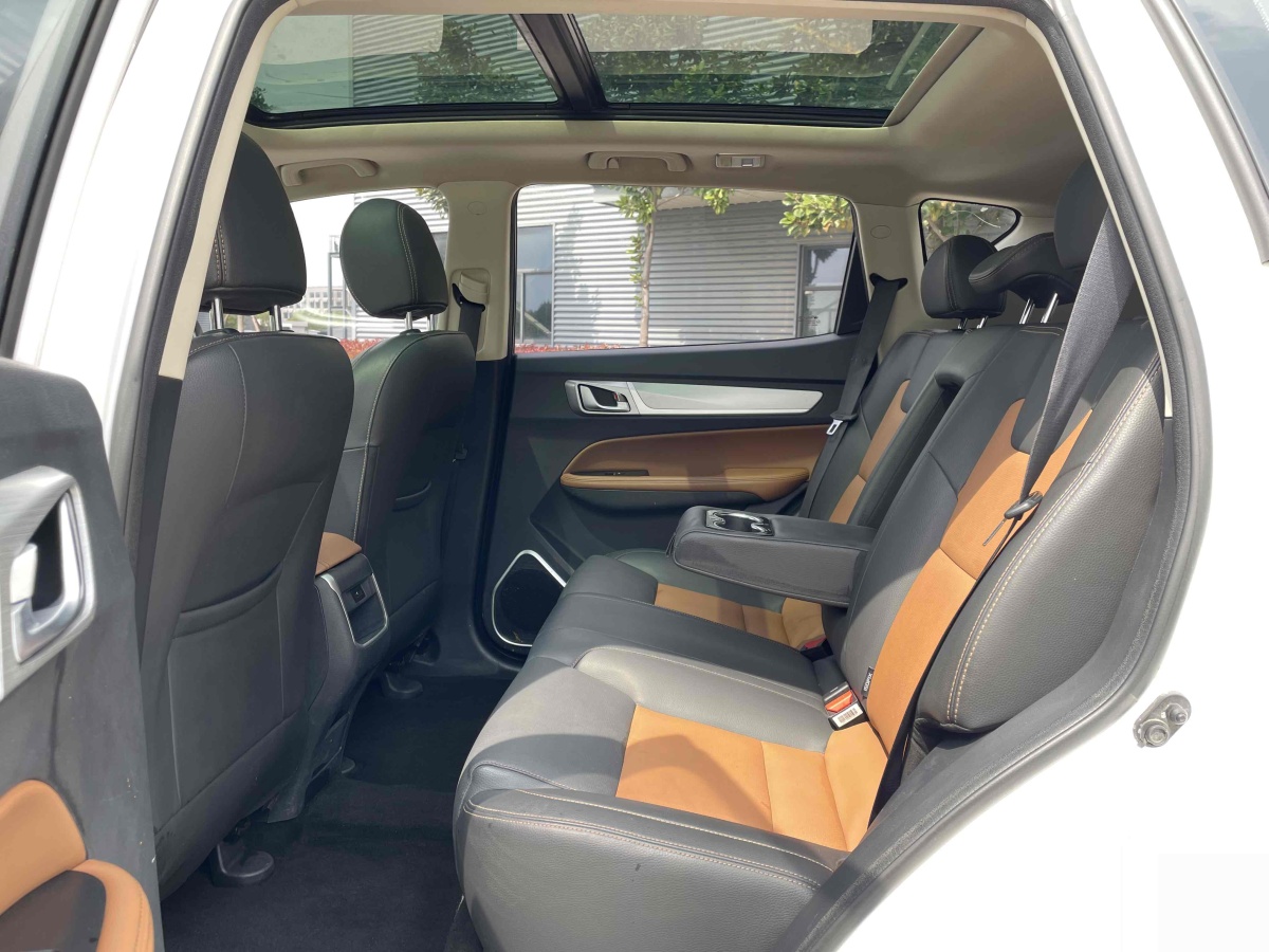 吉利 远景SUV  2019款 1.4T CVT 4G互联旗舰型 国VI图片