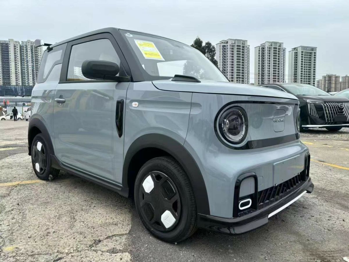 吉利 熊貓mini  2025款 210km 熊貓騎士圖片