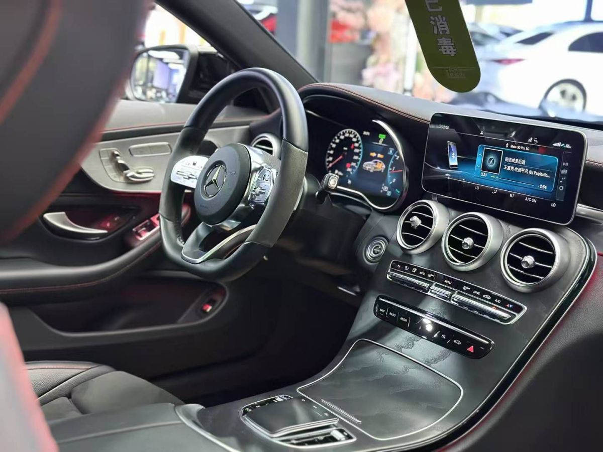 奔馳 奔馳GLC  2022款 GLC 300 4MATIC 轎跑SUV圖片