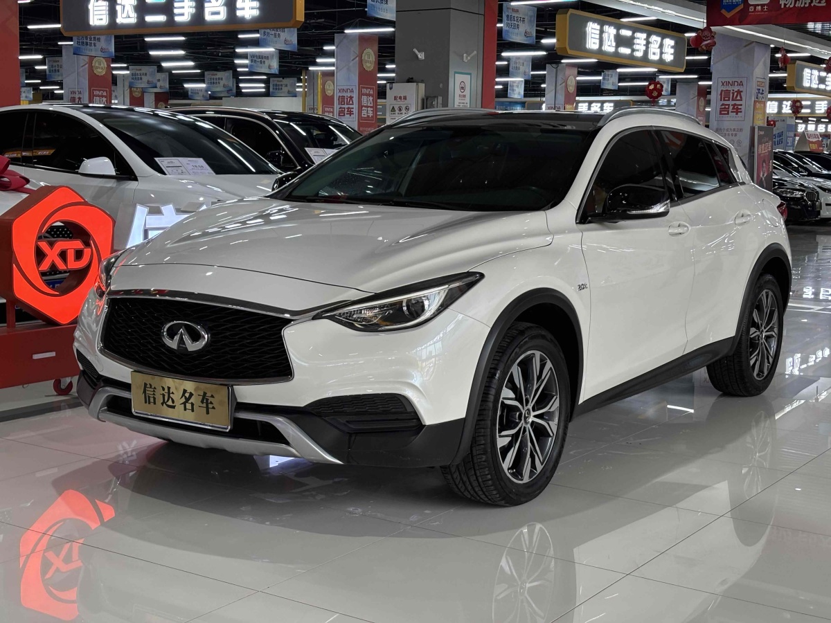 2017年3月英菲尼迪 QX30  2017款 2.0T 四驅(qū)時(shí)尚版