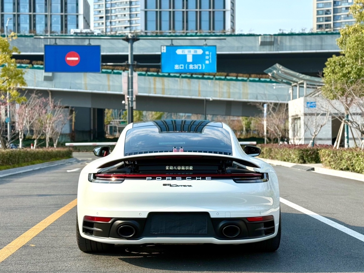 保時(shí)捷 911  2022款 Carrera 3.0T圖片