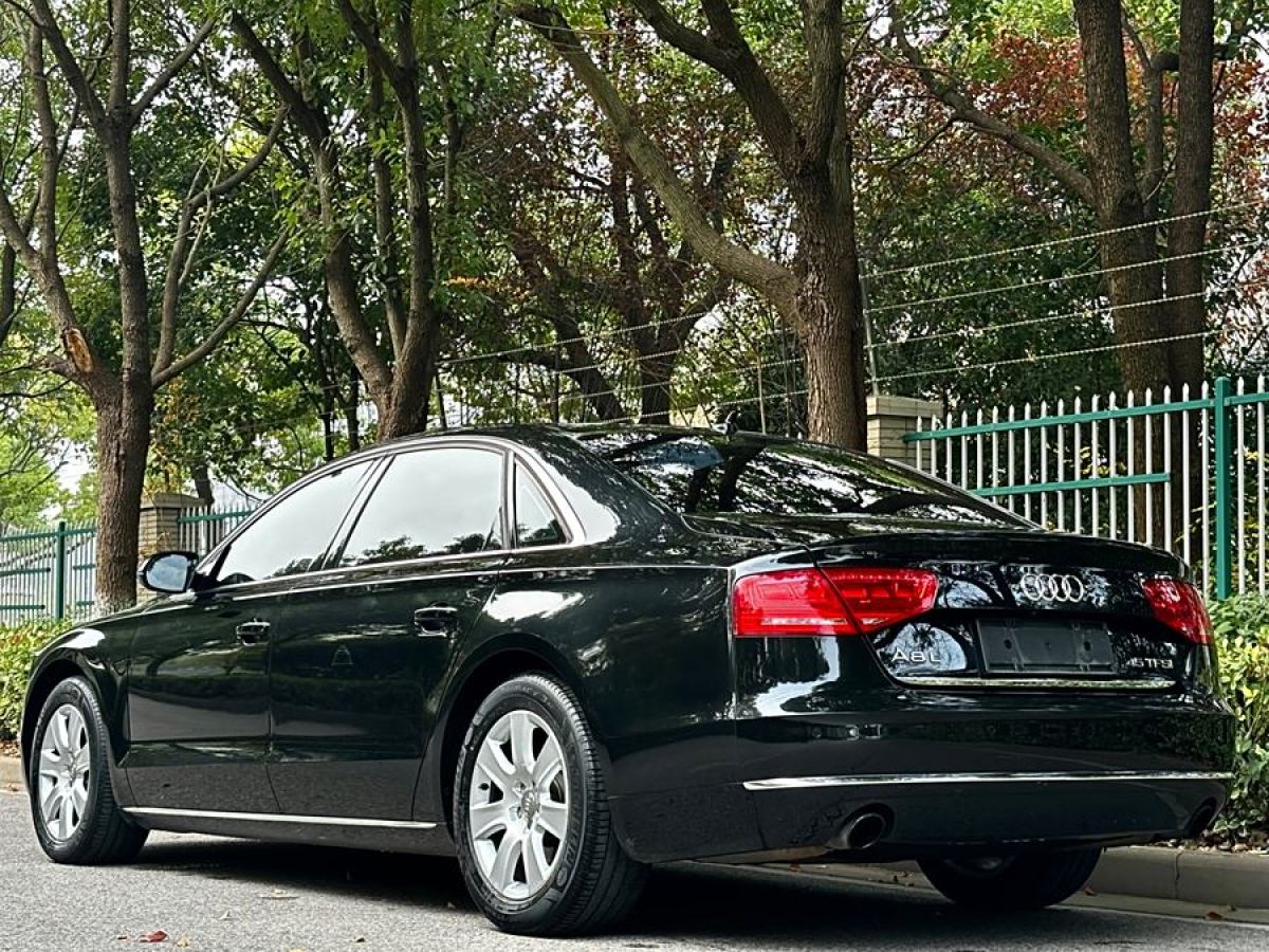 奧迪 奧迪A8  2012款 A8L 45 TFSI quattro豪華型圖片