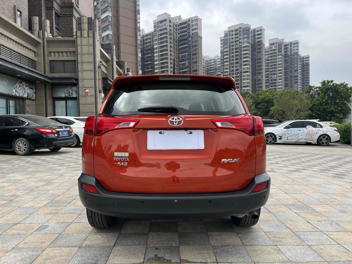 2014年10月豐田 RAV4  2018款 榮放 2.0L CVT兩驅(qū)都市版