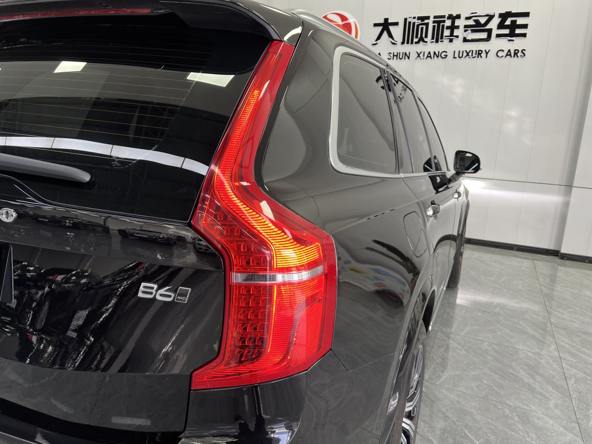 沃爾沃 XC90  2025款 B6 智逸豪華版 7座圖片