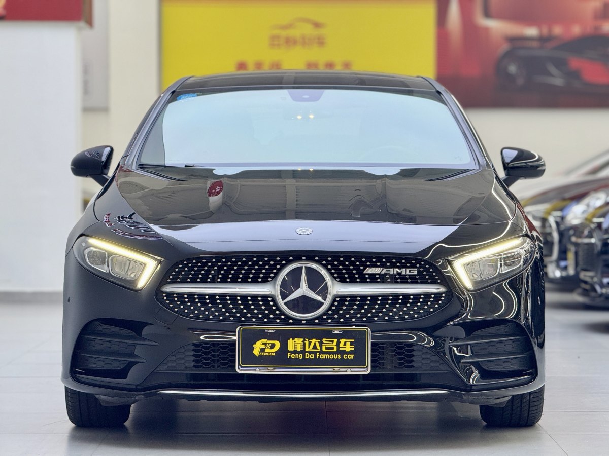 2019年6月奔馳 奔馳A級  2019款  改款 A 200 L 運動轎車